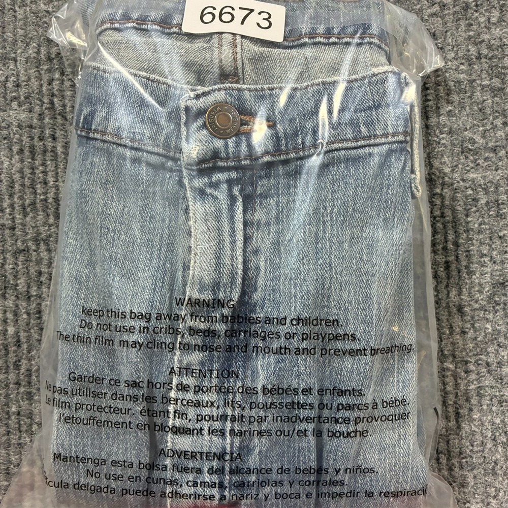 Wrangler Mens Straight Leg Jeans 38x30 Regular Fit Light Wash Denim Mid Rise - Picture 12 of 12